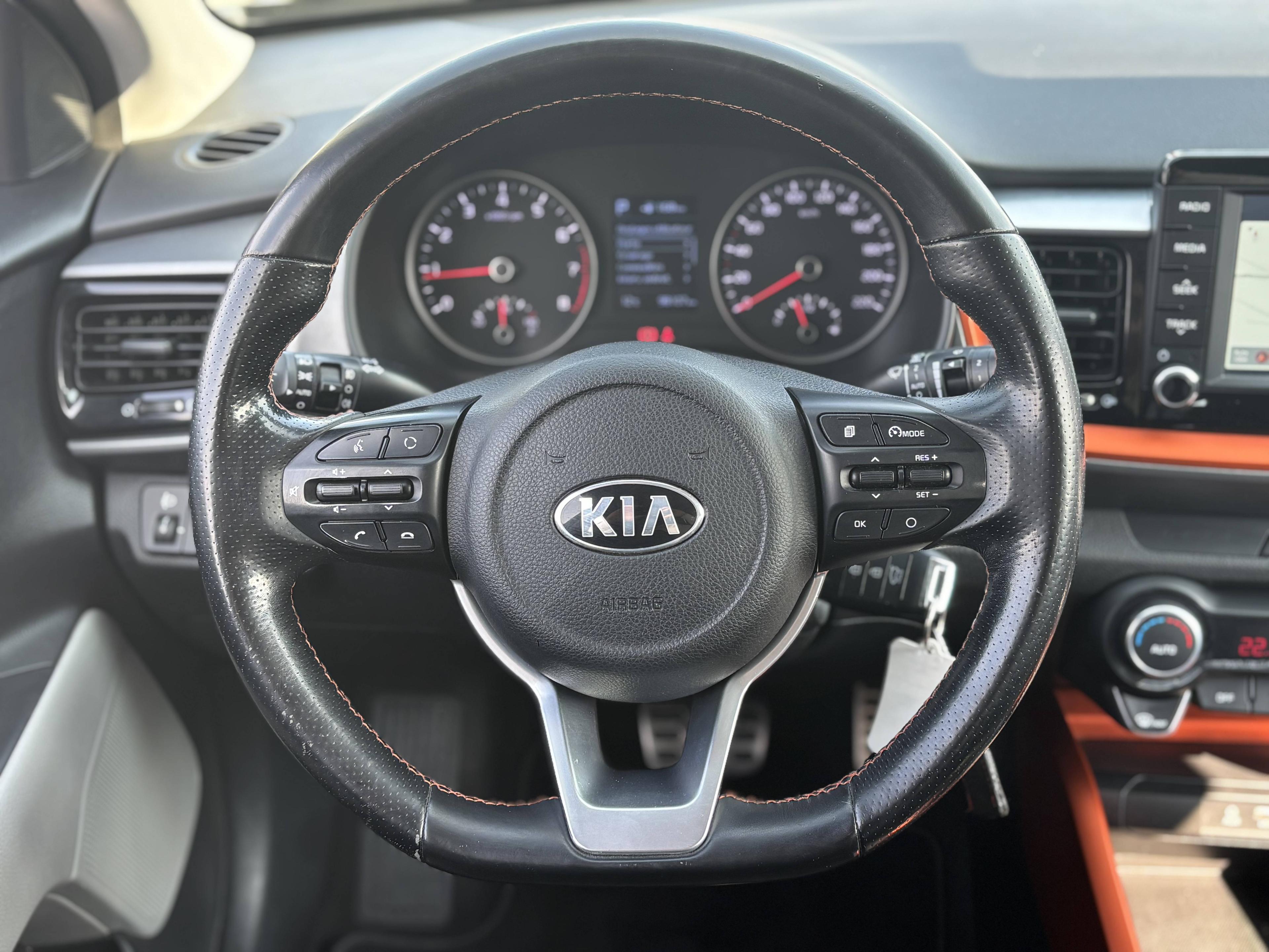 KIA STONIC