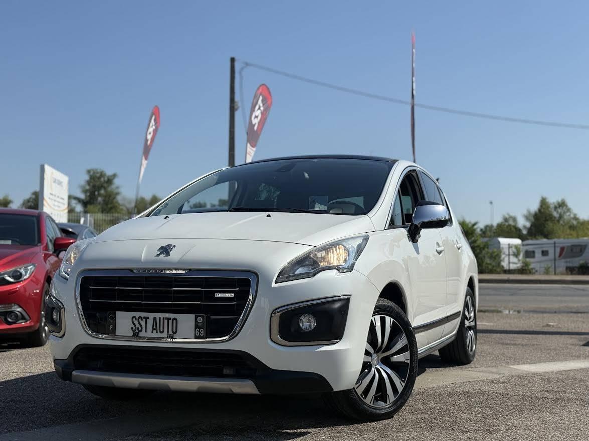 PEUGEOT 3008 HYBRID4