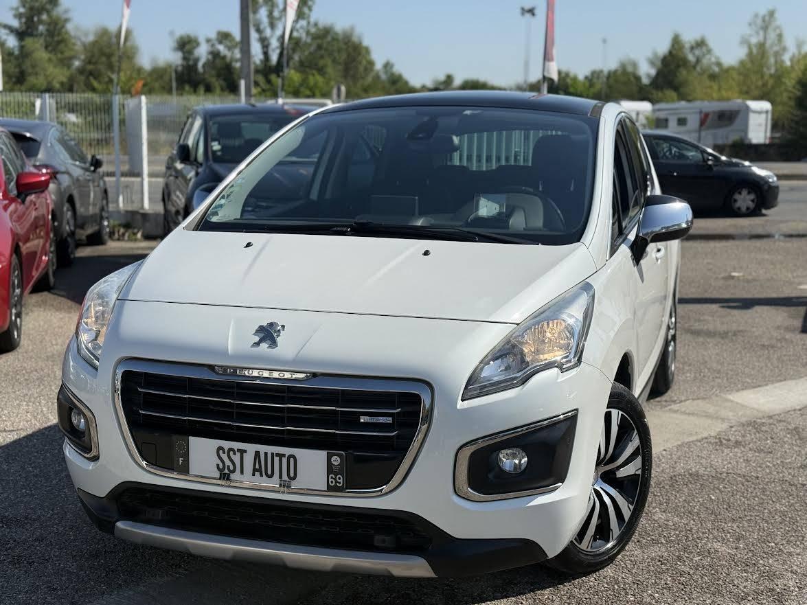 PEUGEOT 3008 HYBRID4