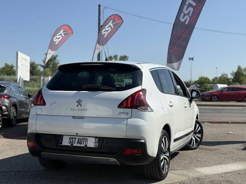 PEUGEOT 3008 HYBRID4