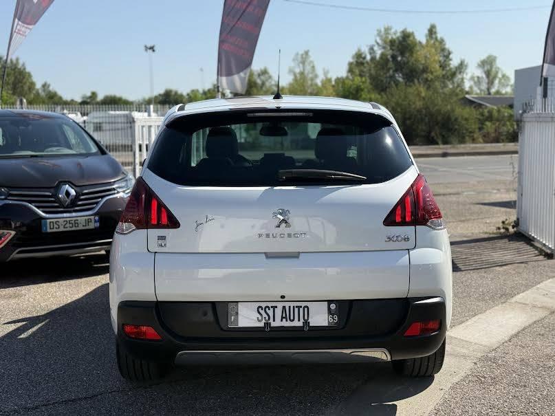 PEUGEOT 3008 HYBRID4