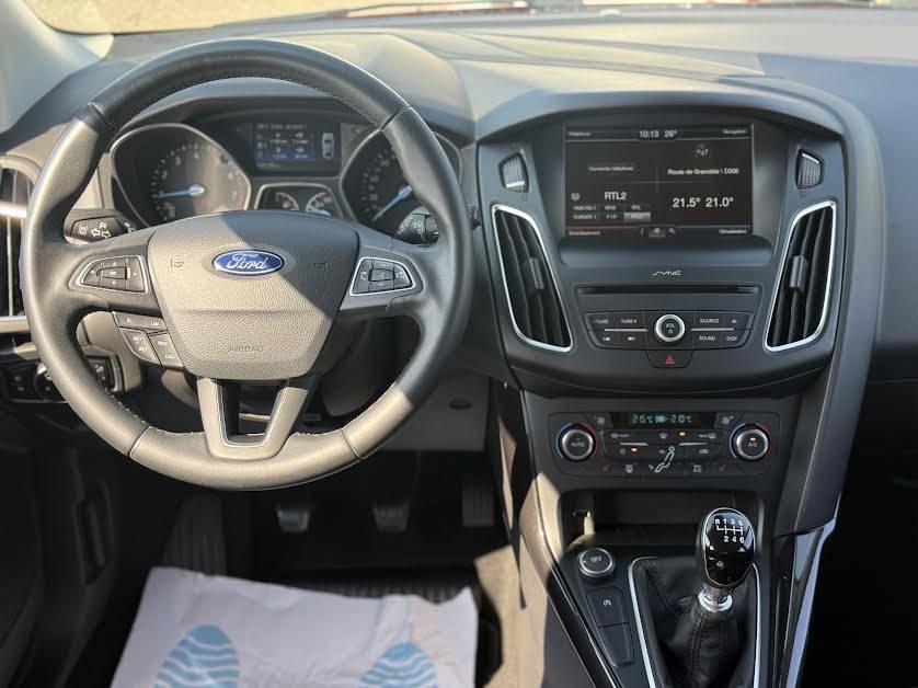 FORD FOCUS