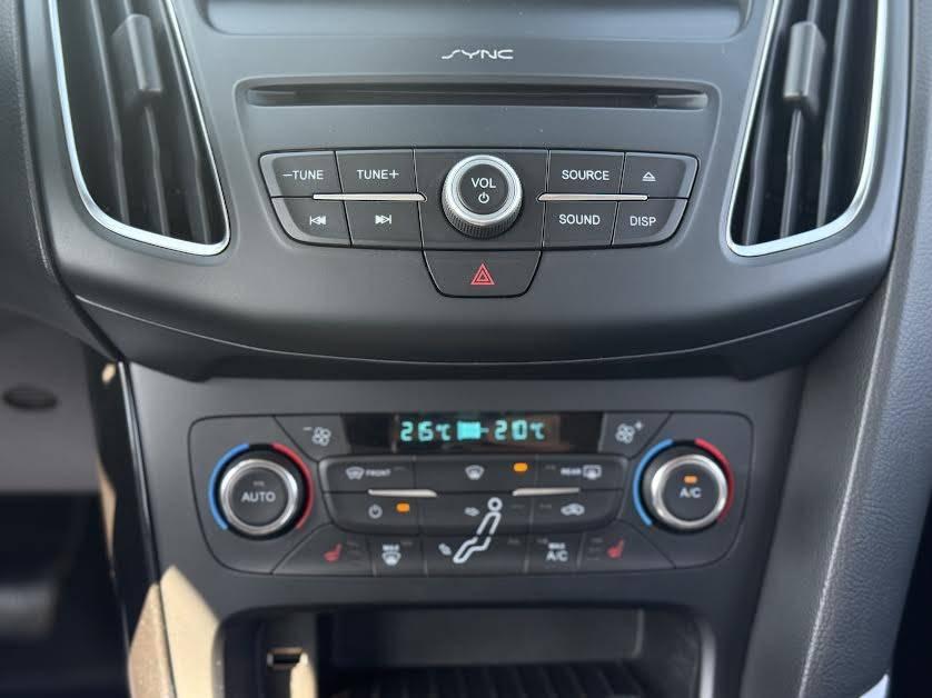 FORD FOCUS