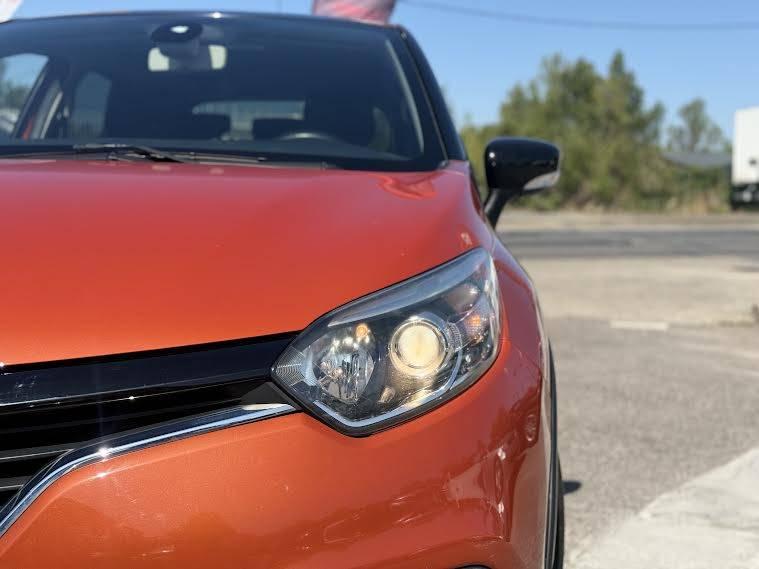 RENAULT CAPTUR