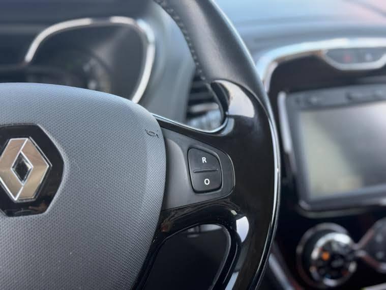RENAULT CAPTUR