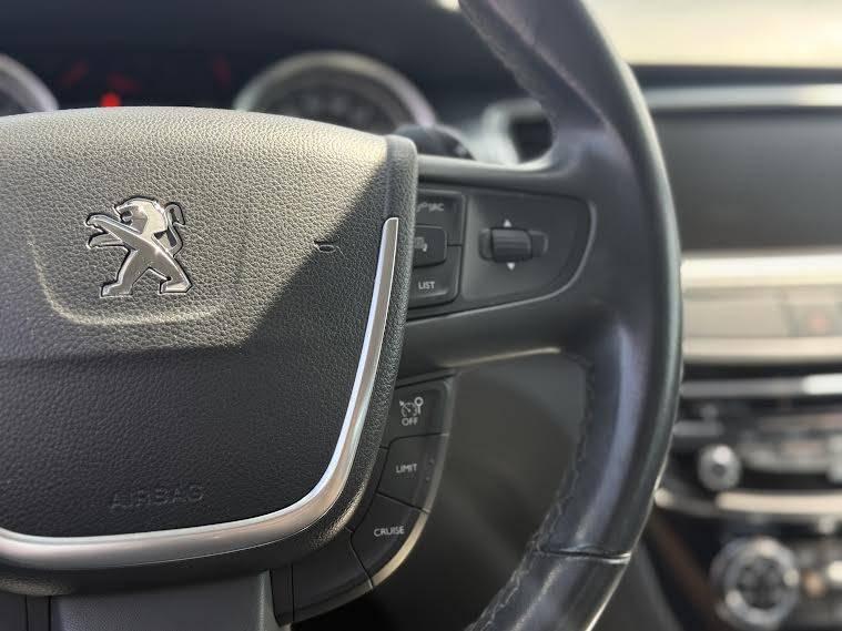 PEUGEOT 508