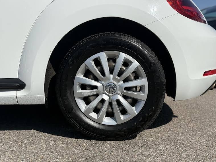 VOLKSWAGEN COCCINELLE