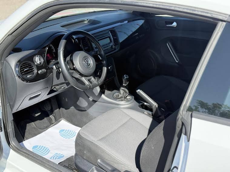 VOLKSWAGEN COCCINELLE