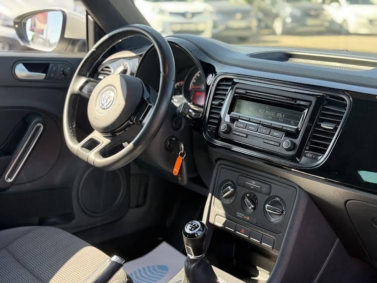 VOLKSWAGEN COCCINELLE