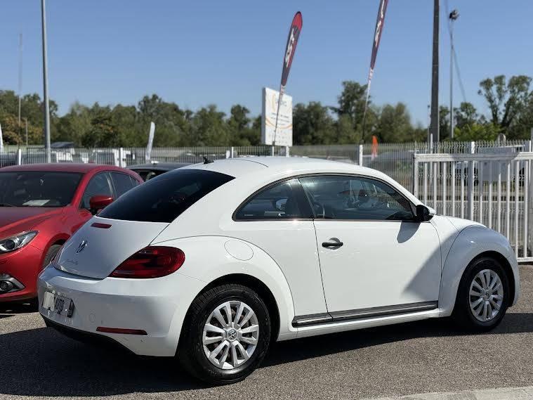 VOLKSWAGEN COCCINELLE