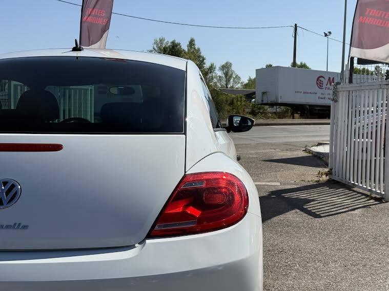 VOLKSWAGEN COCCINELLE