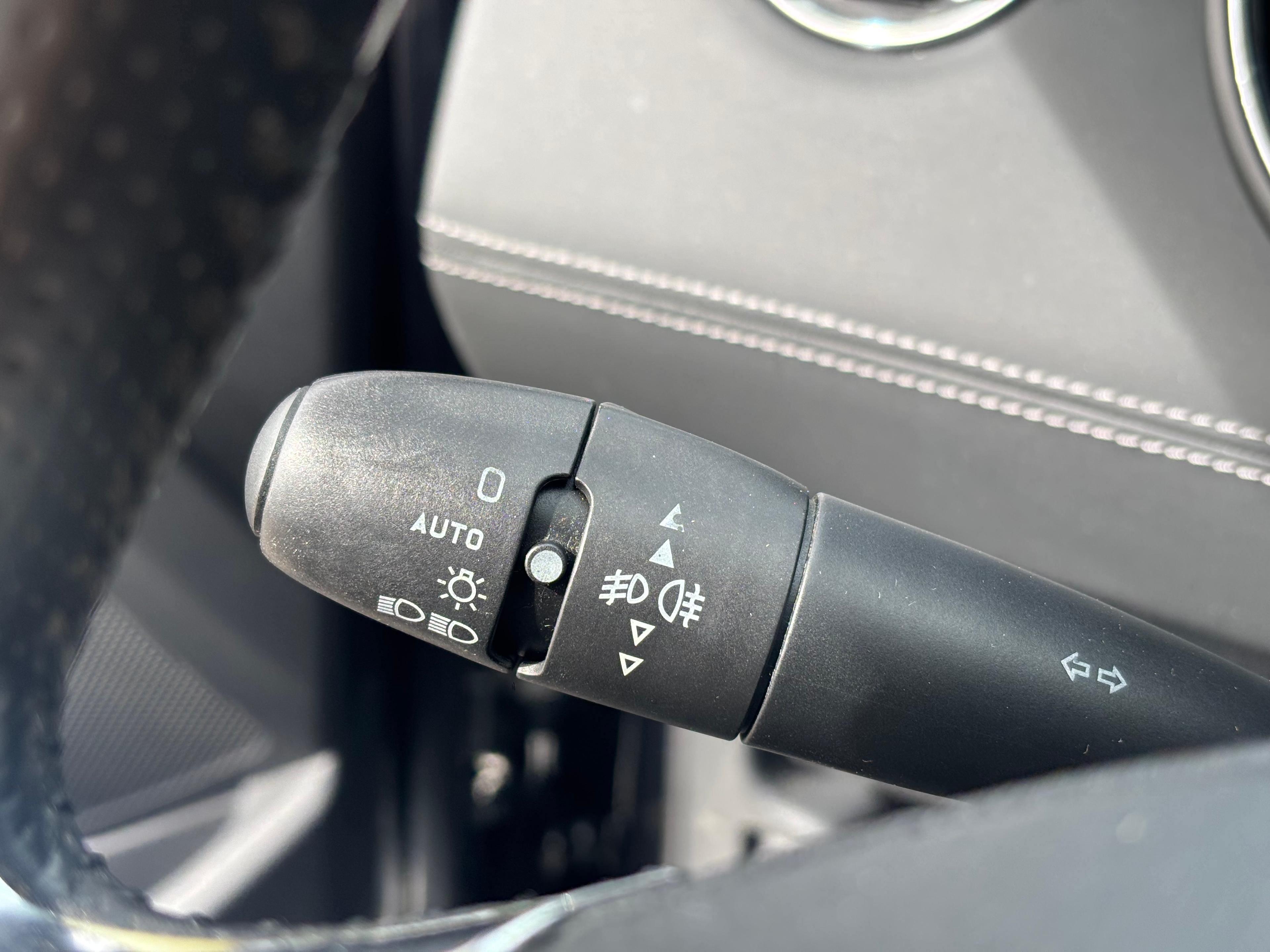 PEUGEOT RCZ