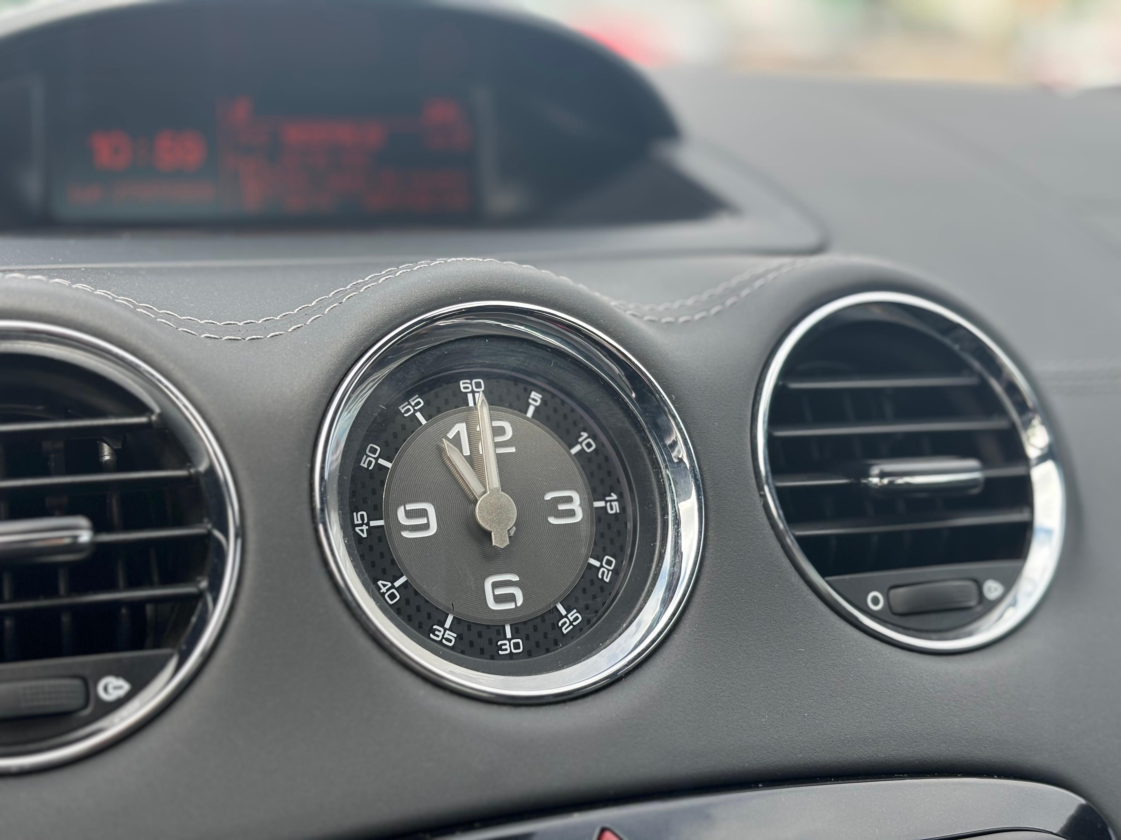 PEUGEOT RCZ