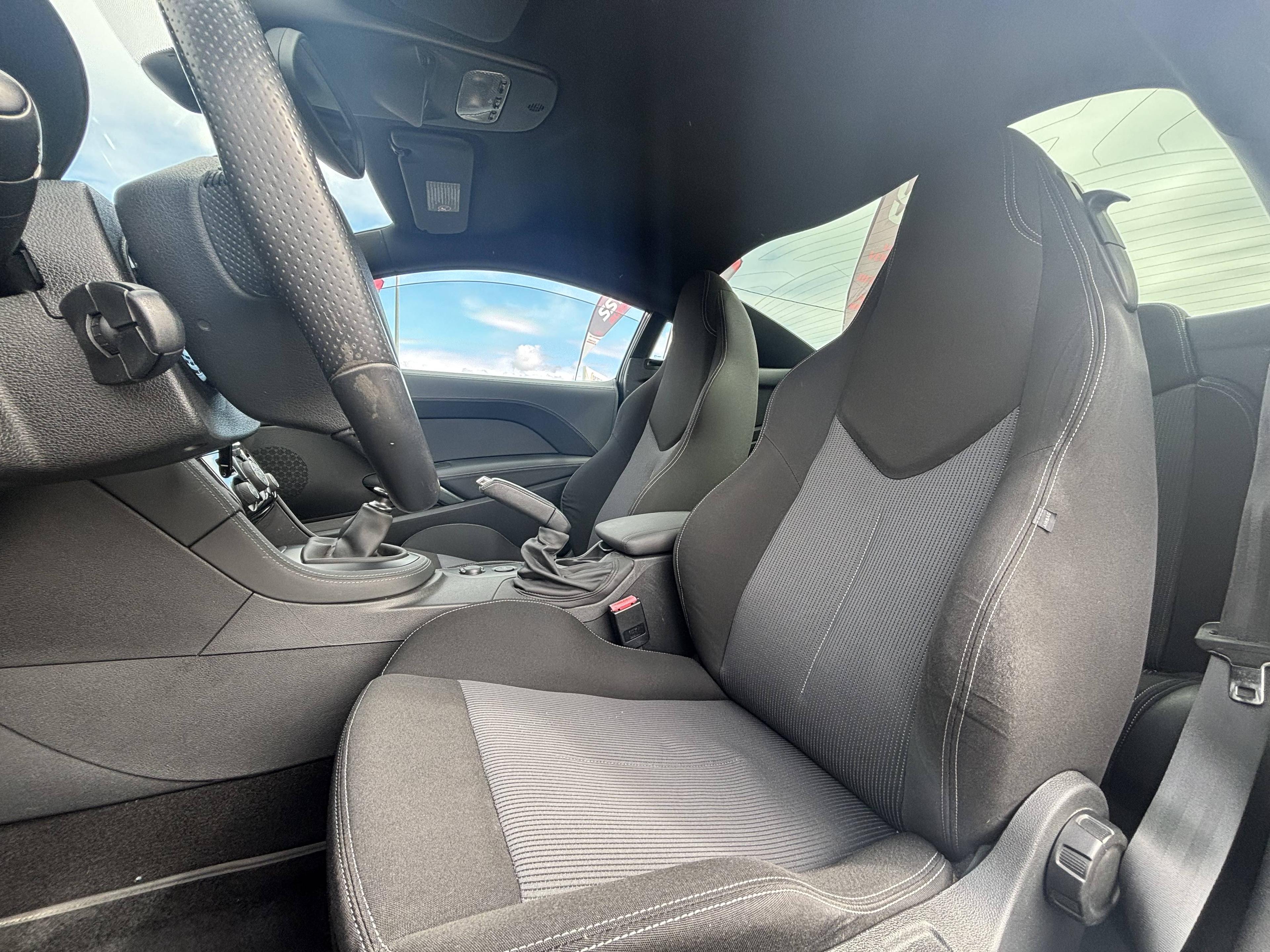 PEUGEOT RCZ