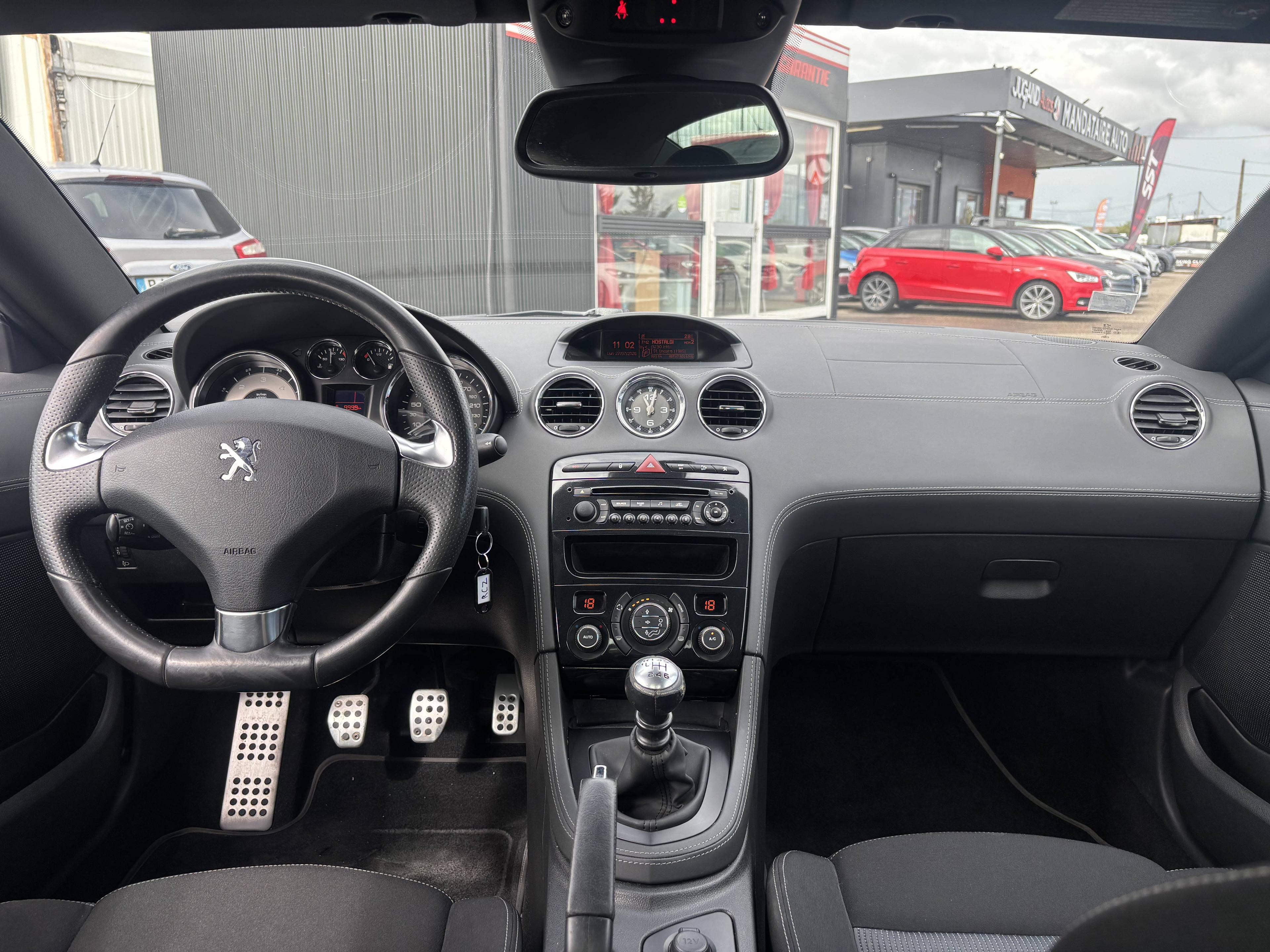 PEUGEOT RCZ