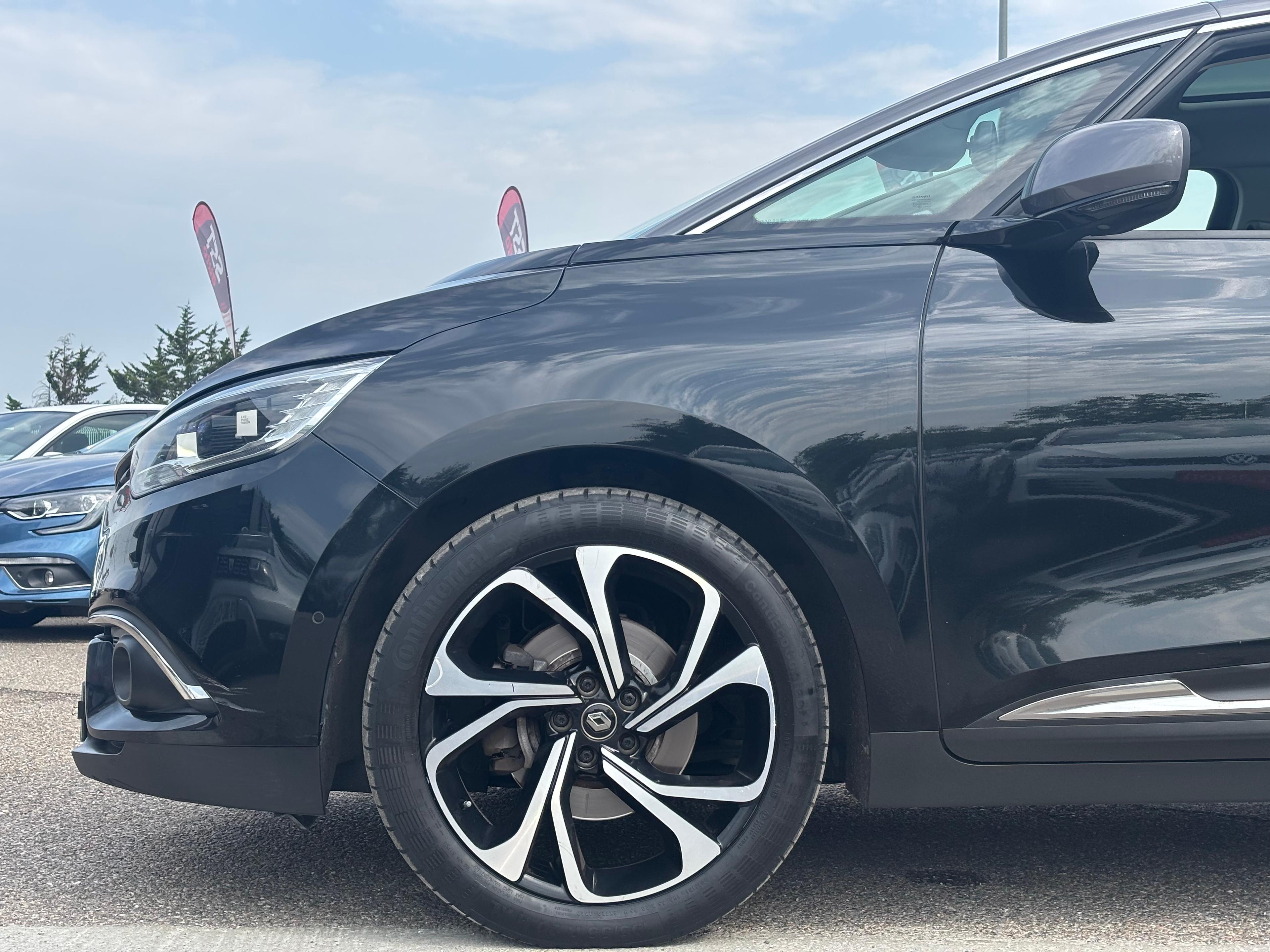 RENAULT GRAND SCENIC
