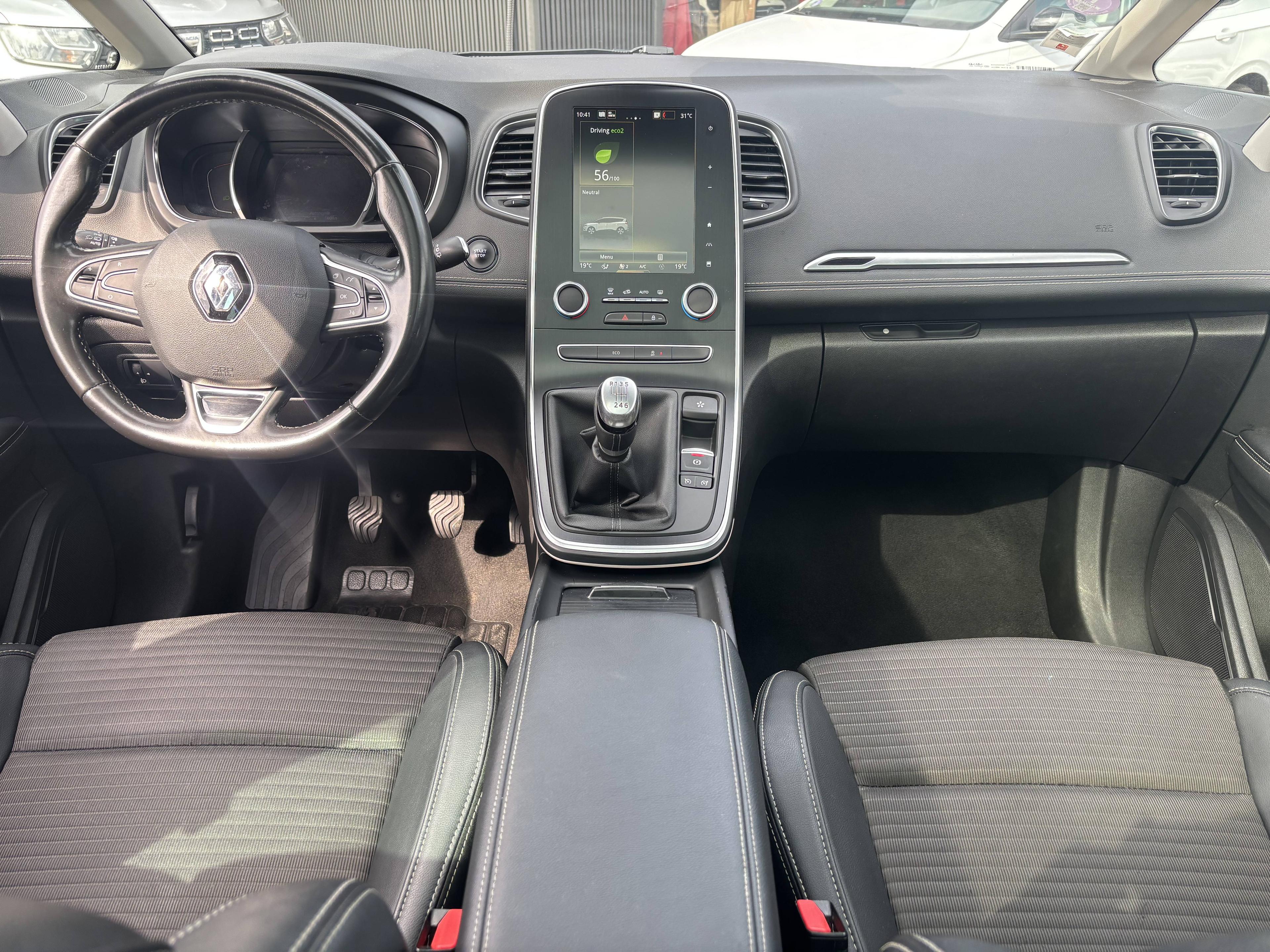 RENAULT GRAND SCENIC