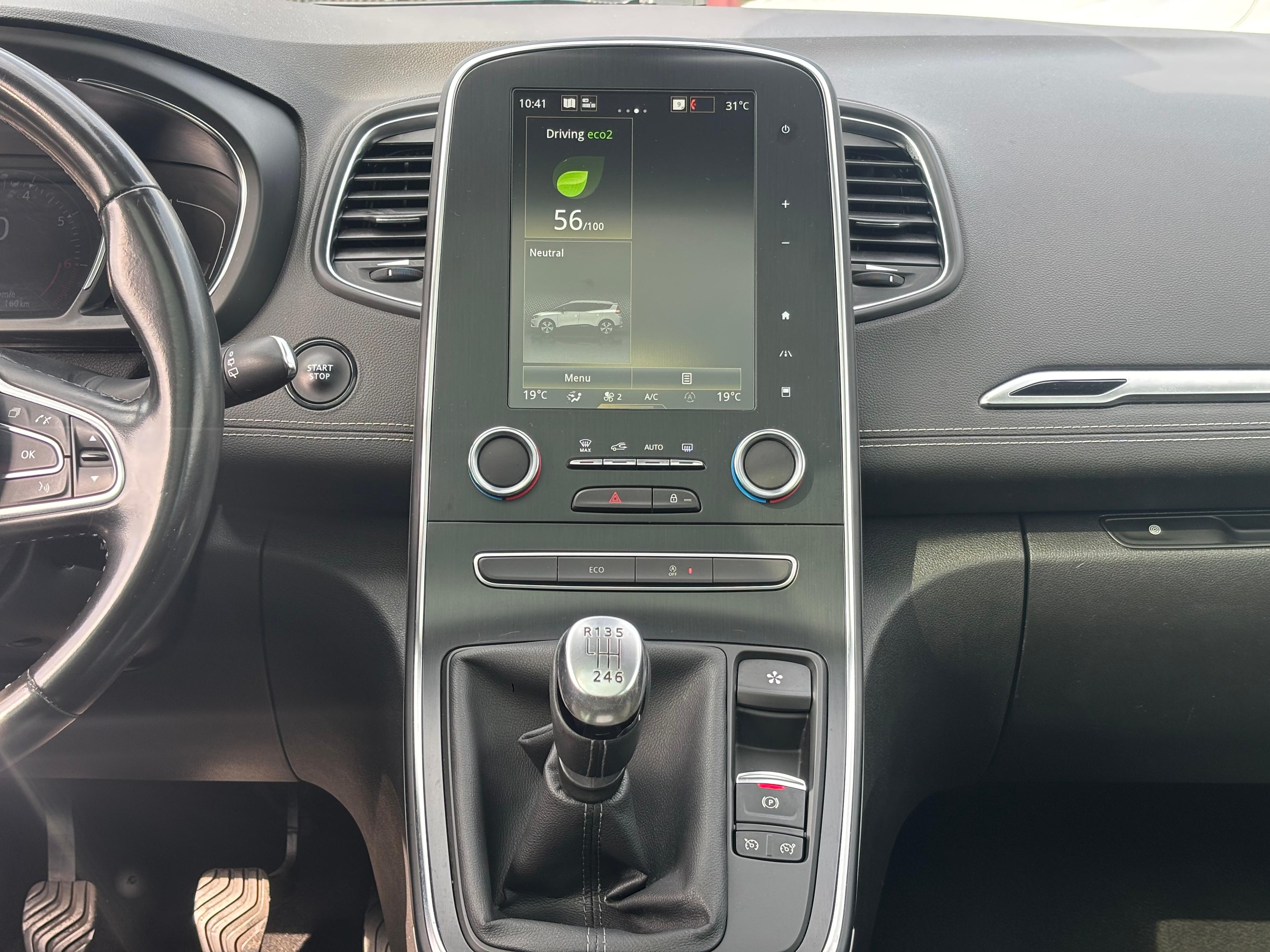 RENAULT GRAND SCENIC