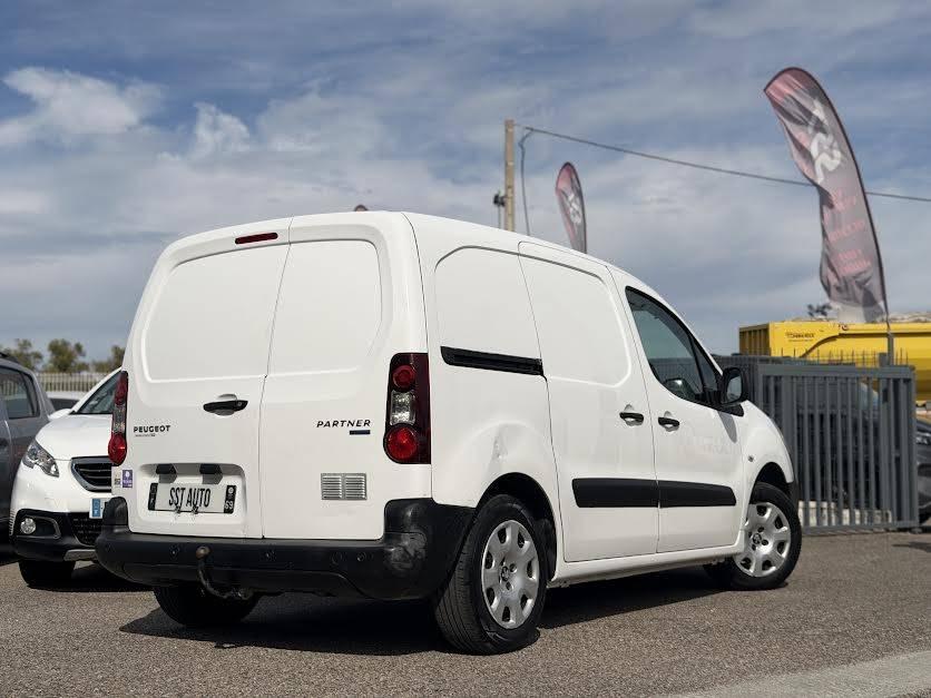 PEUGEOT PARTNER