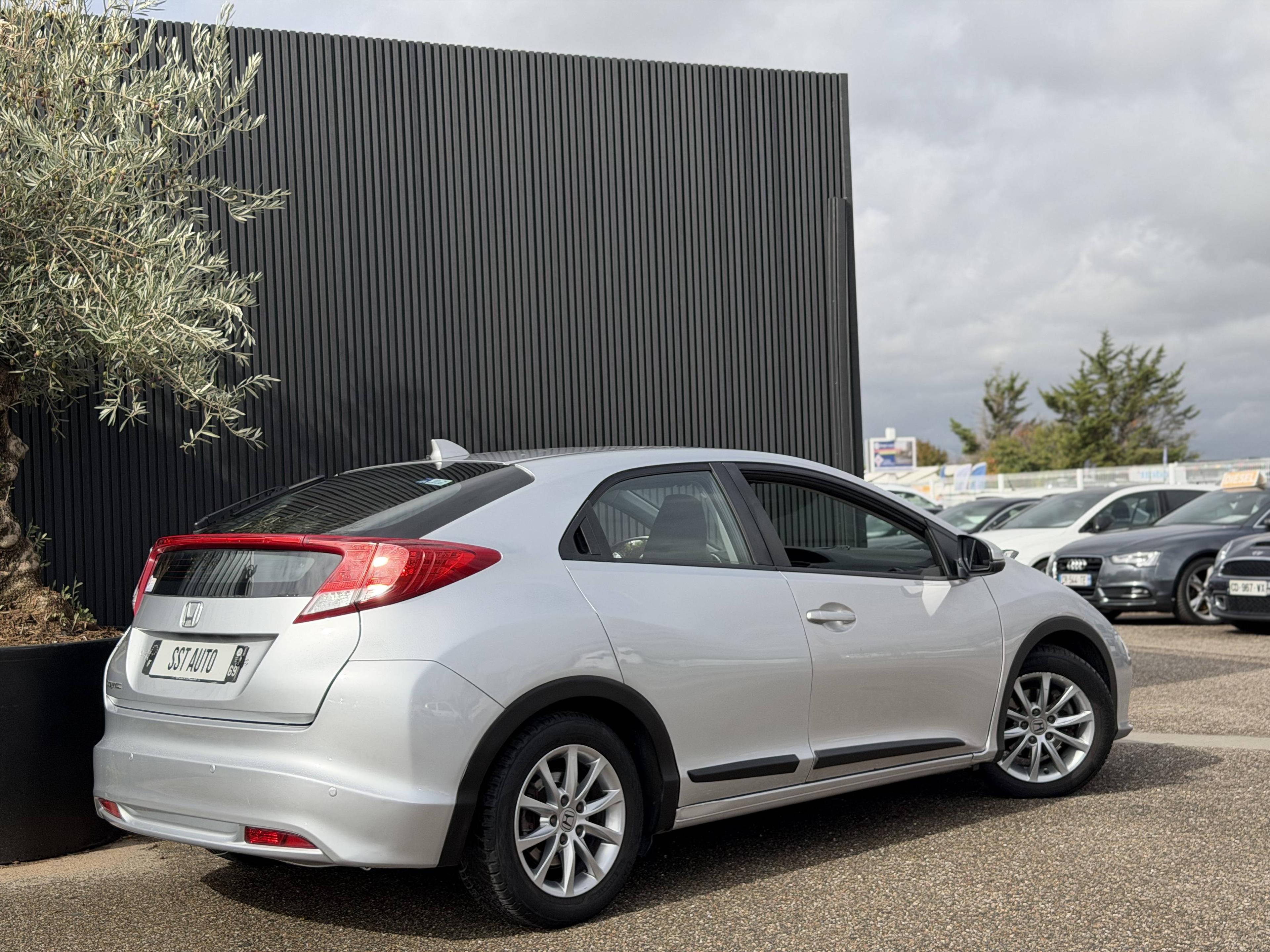 HONDA CIVIC
