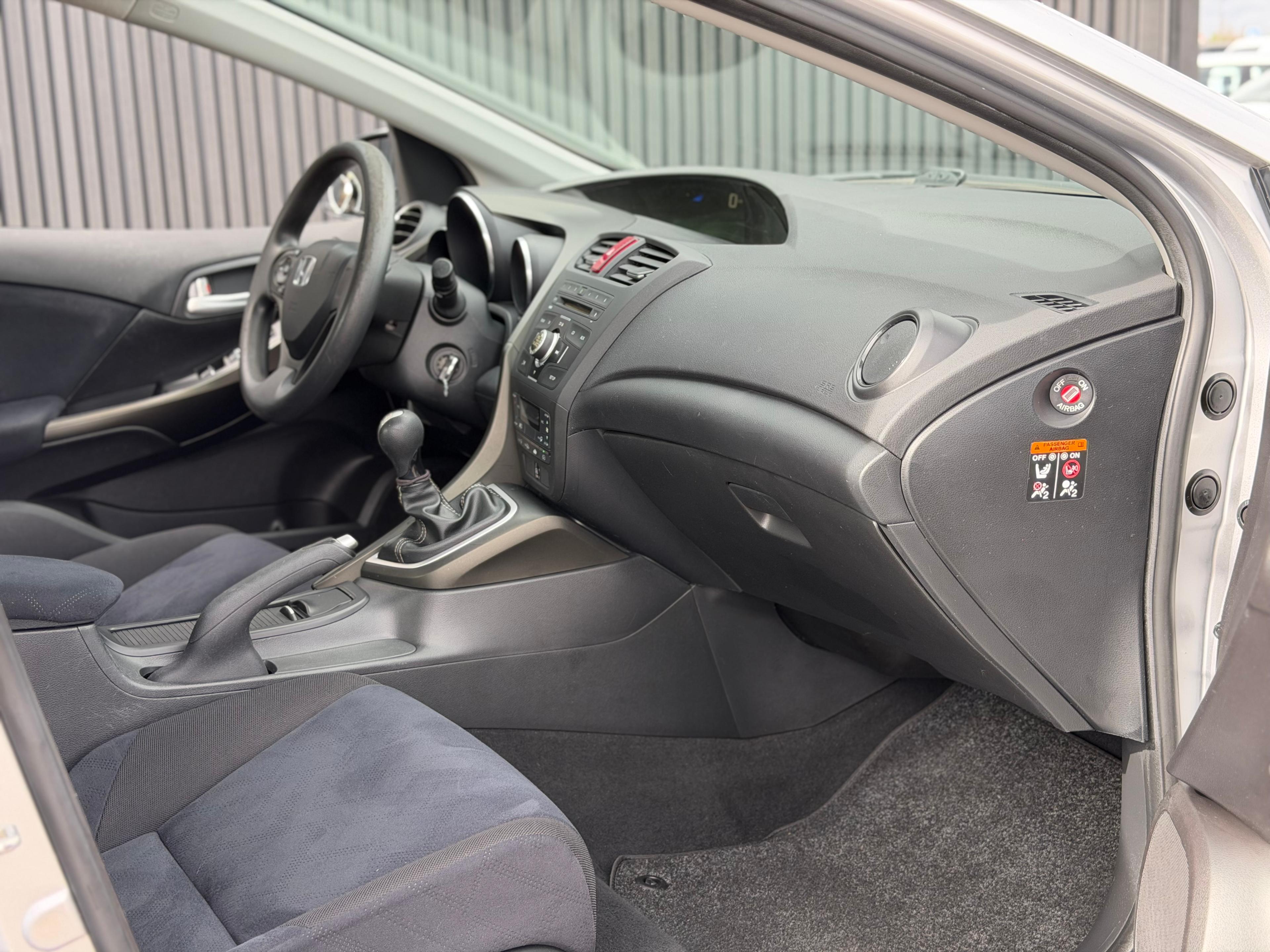 HONDA CIVIC